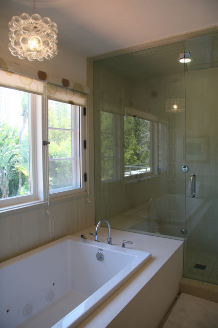 Burger Bath contemporary-bathroom
