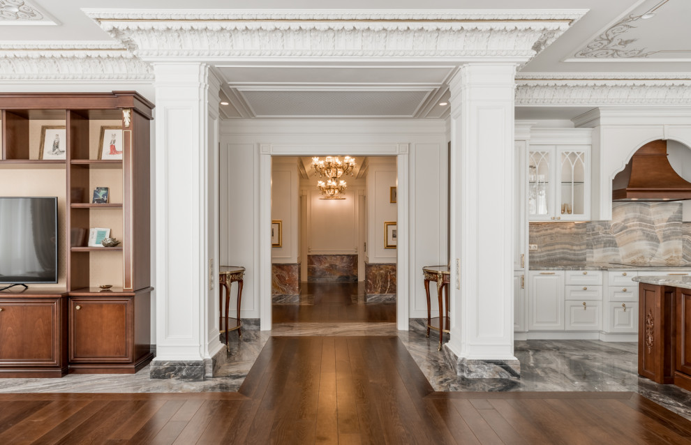 Пентхаус в роскошном неоклассическом стиле