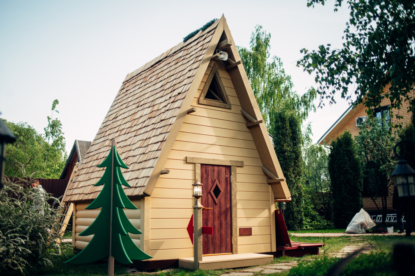 Домик "Хижина чудес"