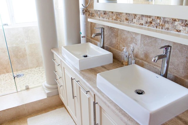 Home Remodeling classique-chic-salle-de-bain