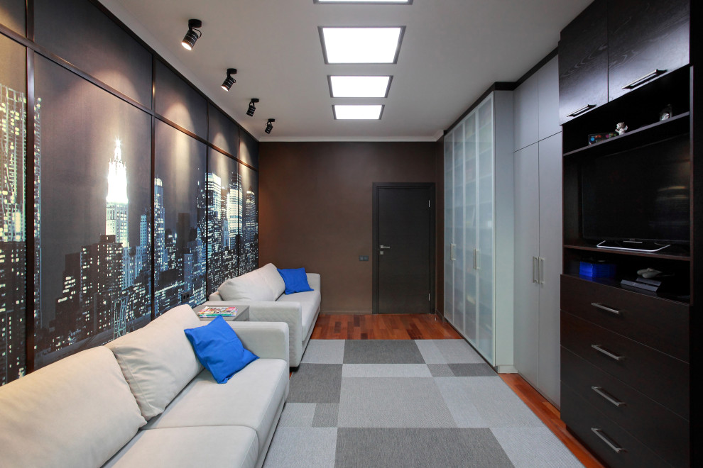 Зеленый диван и новая жизнь интерьера