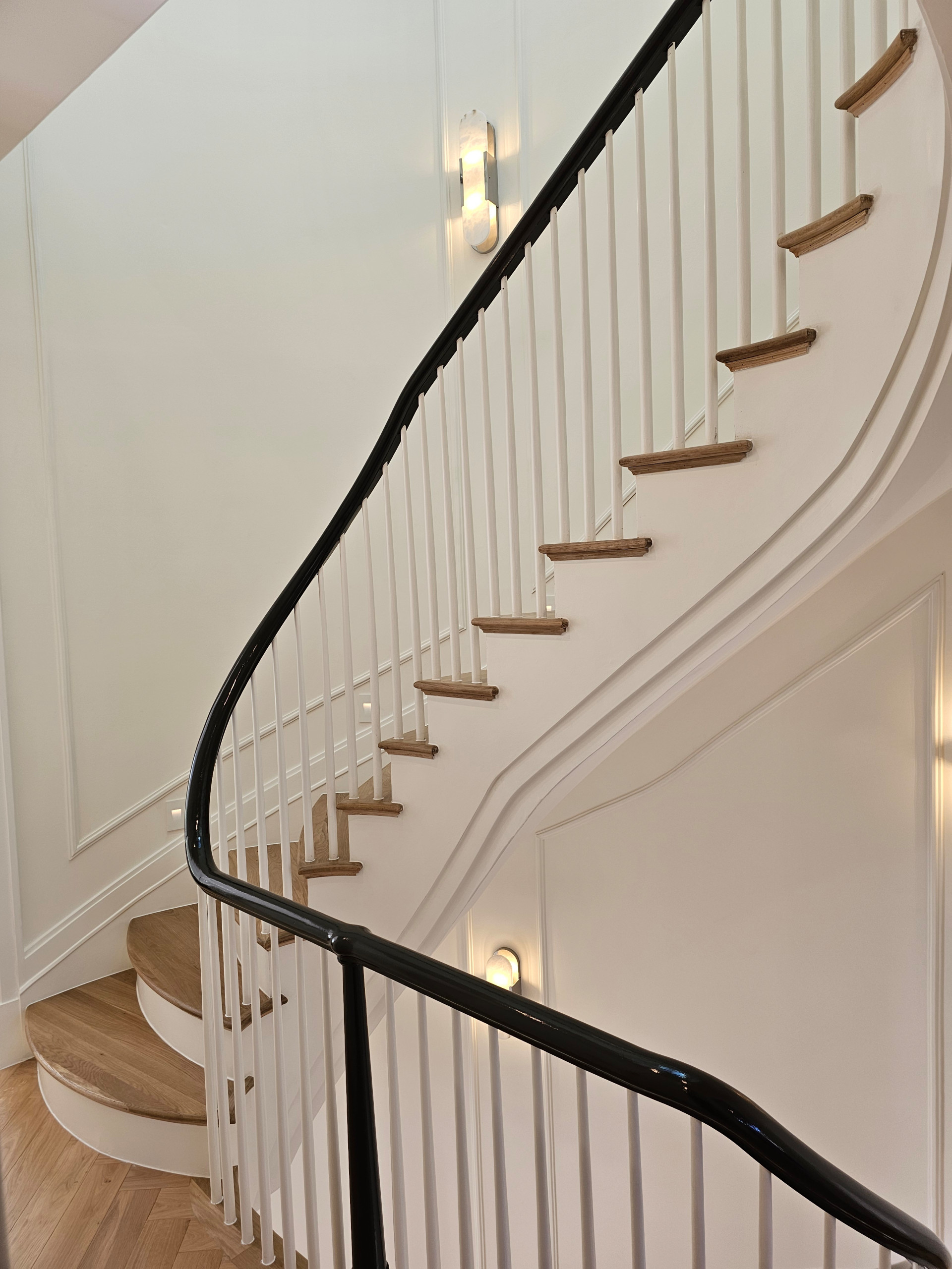 131_Stunning Elliptical in Historic DC Home, Washington DC 20007