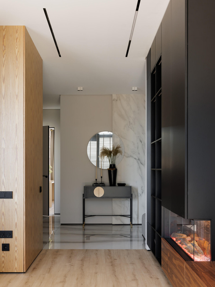 Дизайн современной квартиры с бордовыми акцентами в ЖК "Притяжение" - 146 м2