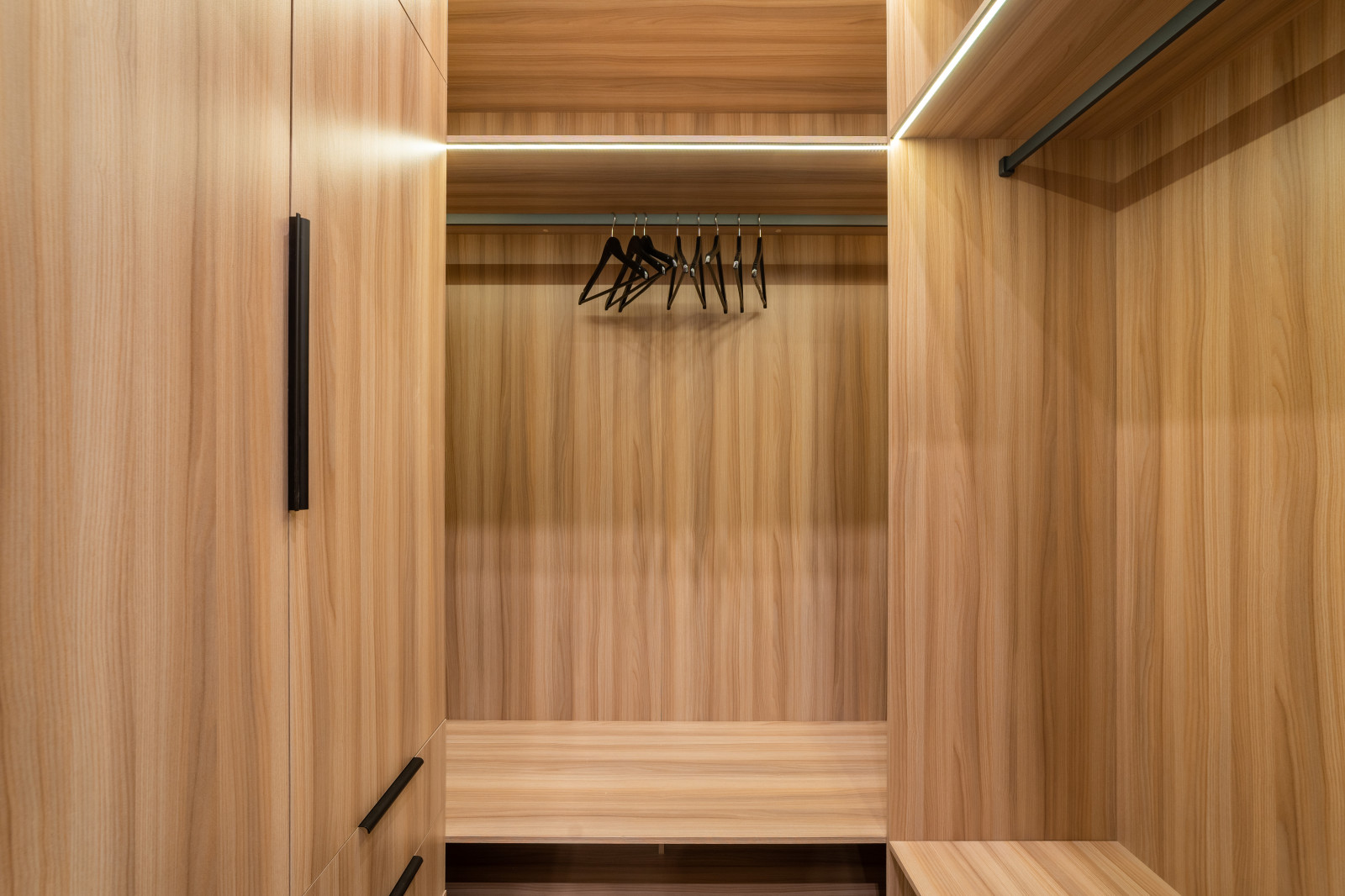 Квартира с современным ремонтом в Сочи