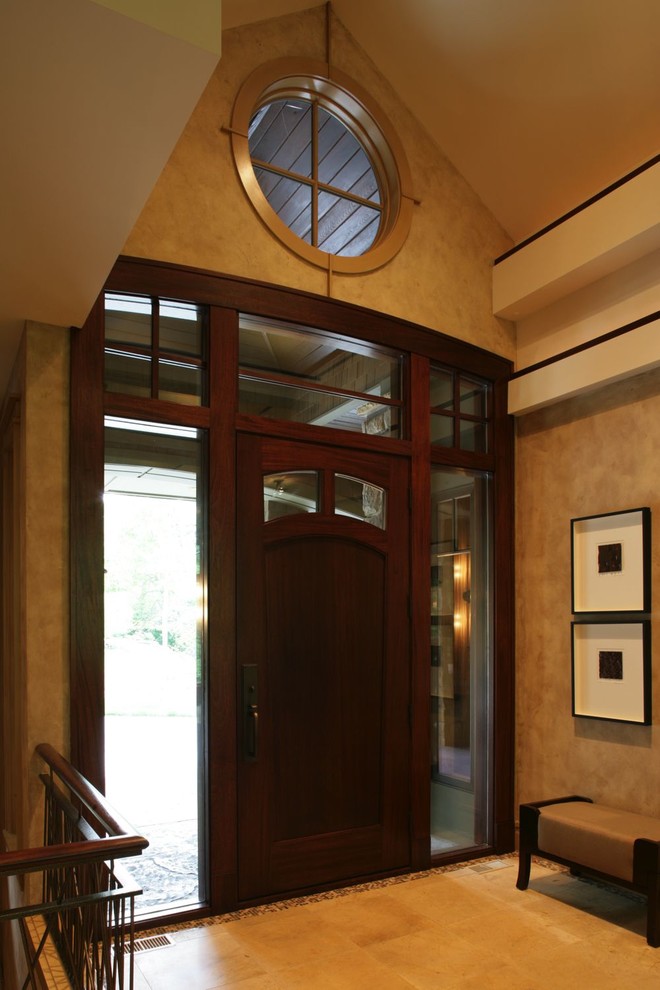 Example of a classic entryway design in Minneapolis