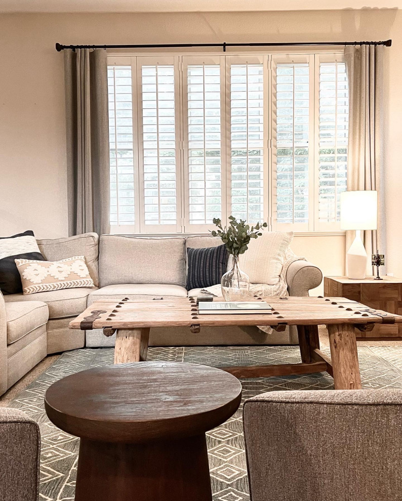 Home design - transitional home design idea in Denver