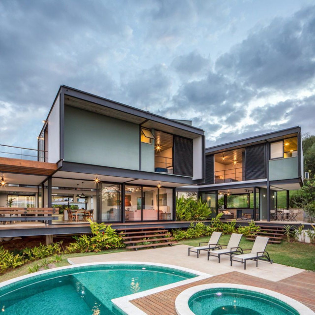 Pre Engineered Building contemporain-facade