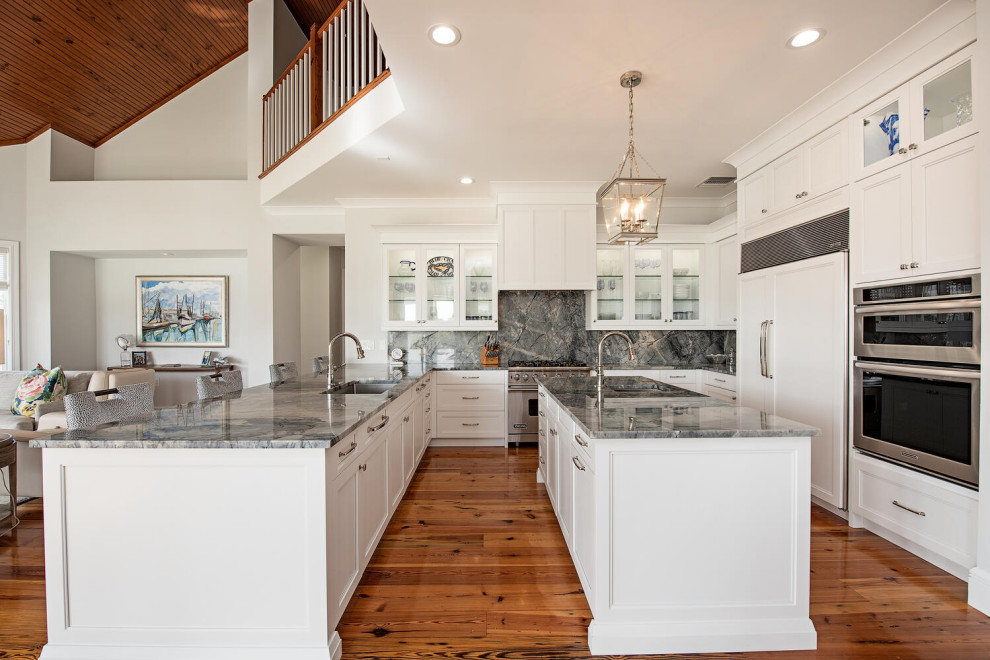Inspiration for a transitional kitchen remodel in Miami