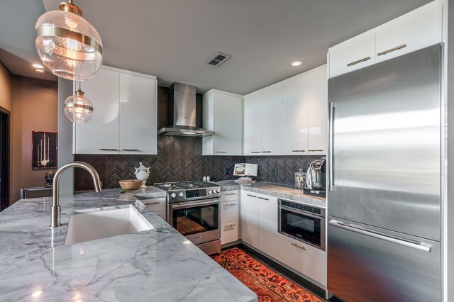 Midtown Modern Glam, Round Two-  New Build contemporaneo-cocina