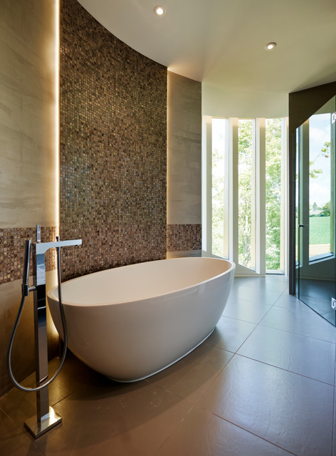 Brickfields, England Residence contemporaneo-stanza-da-bagno