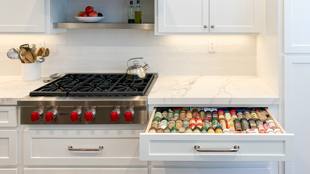 Kitchen Reface and Living Room Remodel