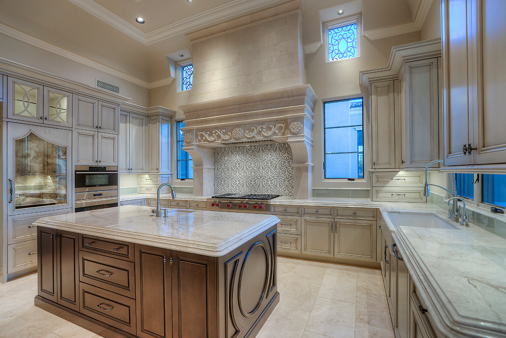 Kitchen - kitchen idea in Phoenix