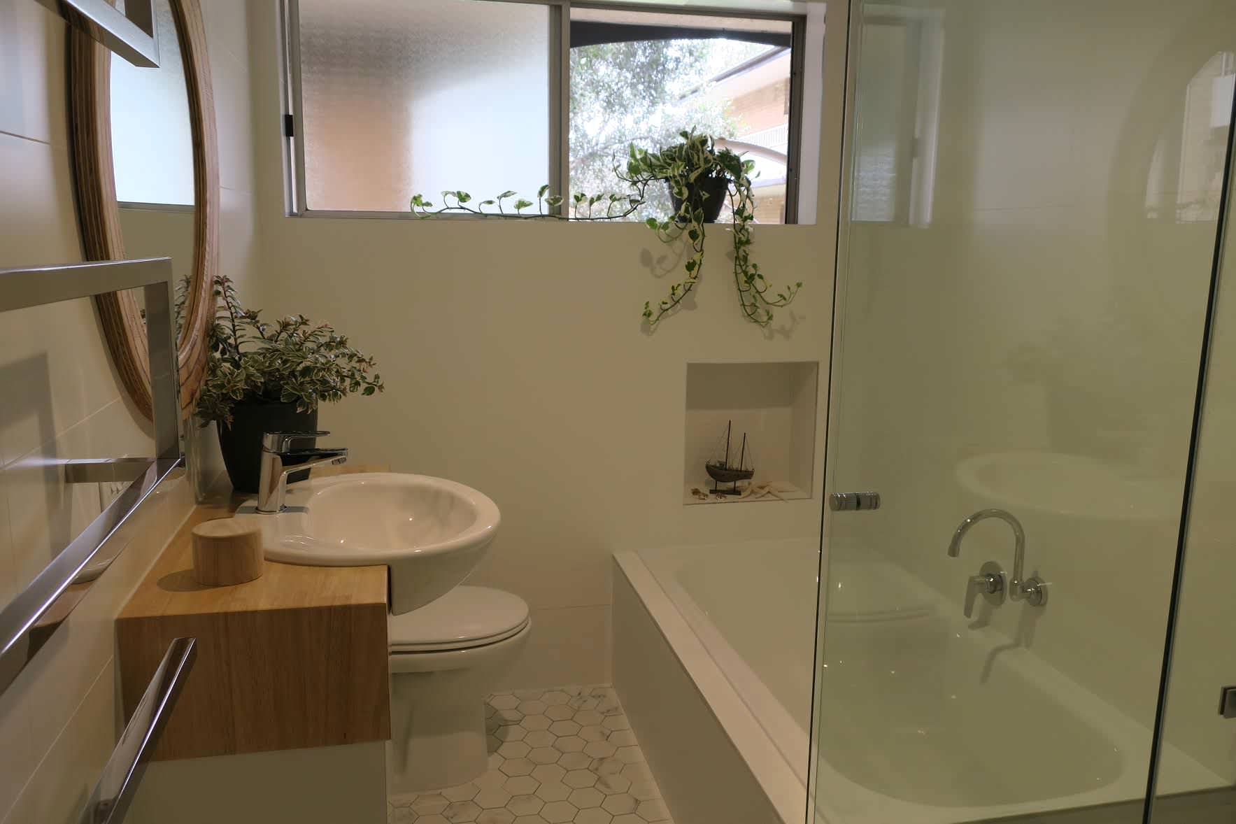 Project 18  - THE APARTMENT DEE WHY is open for business  -  Air B and B