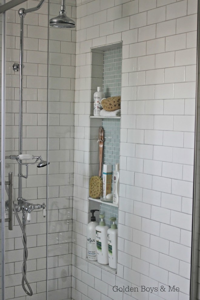 Plumbing around shower niche