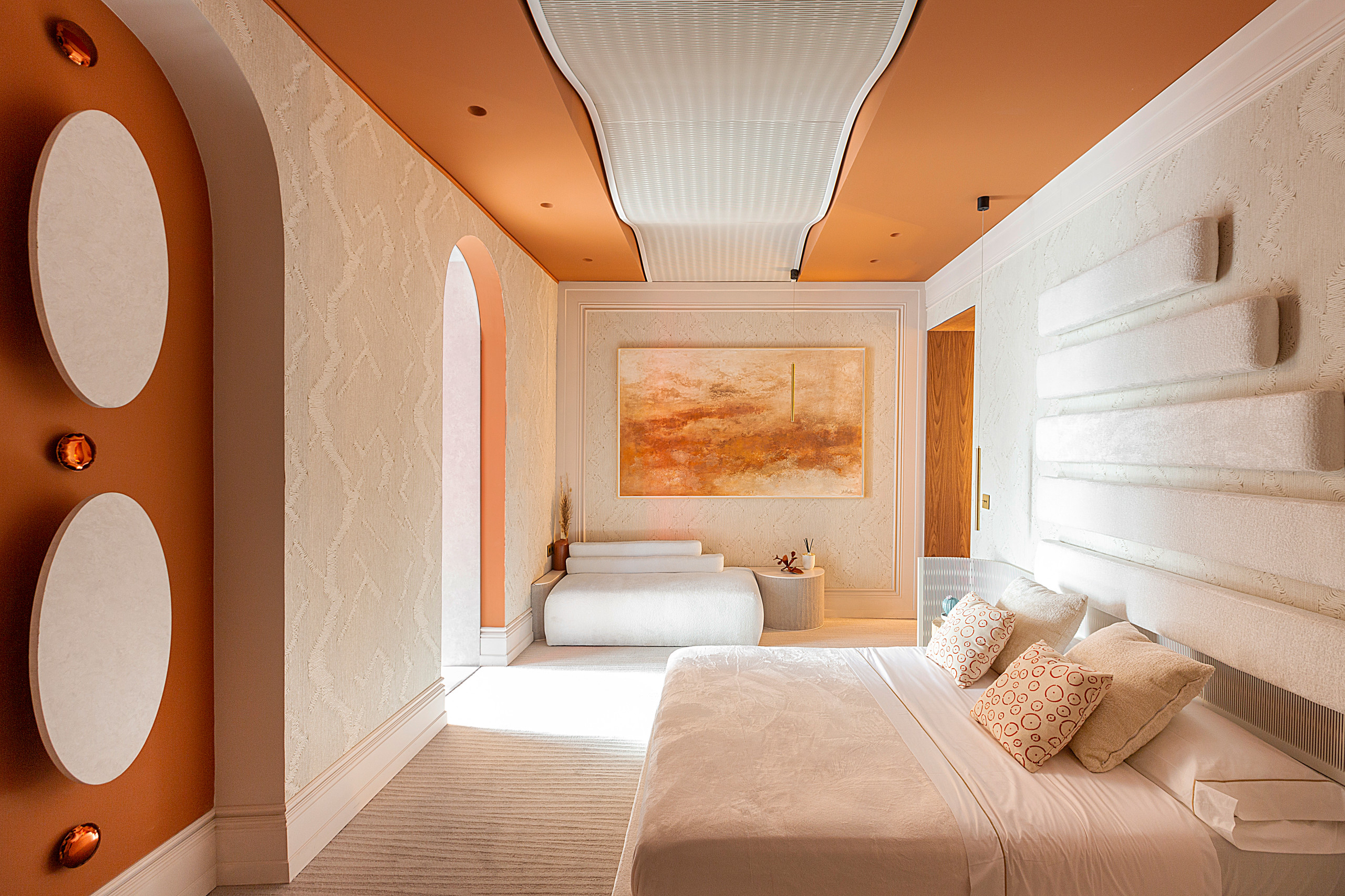 Inspiration for a contemporary home design remodel in Madrid