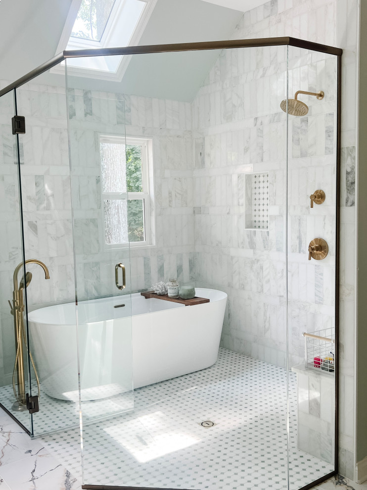 spacious walk-in shower/wet room.