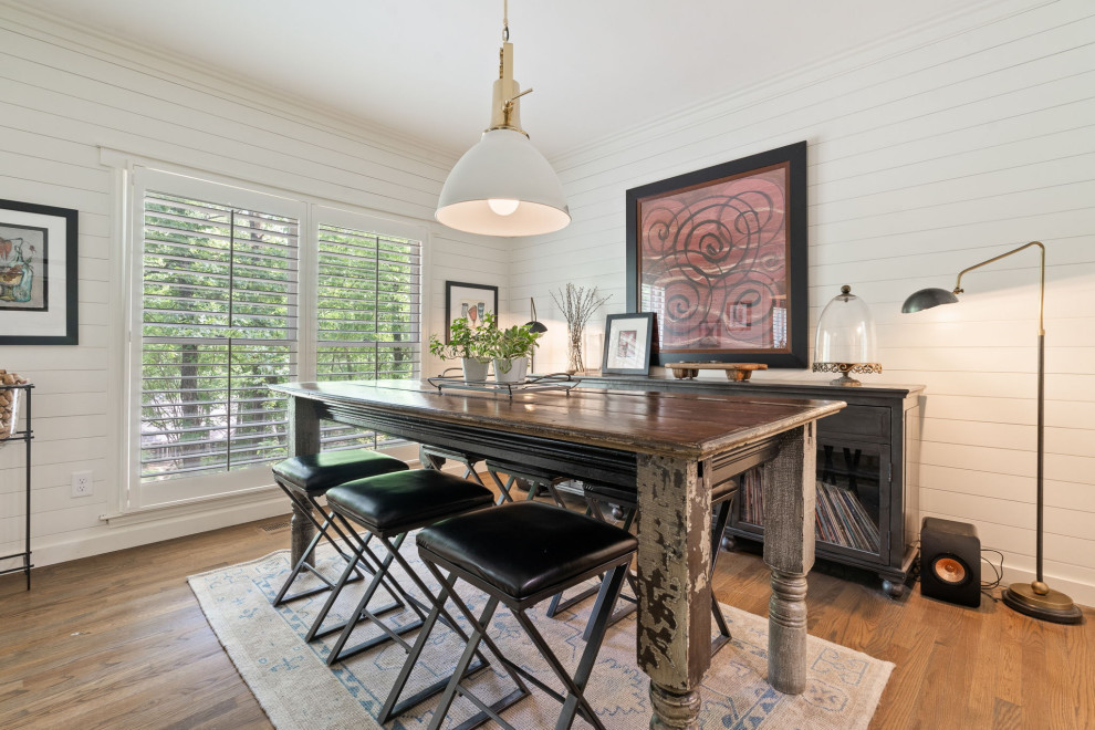 1950 River Way Drive