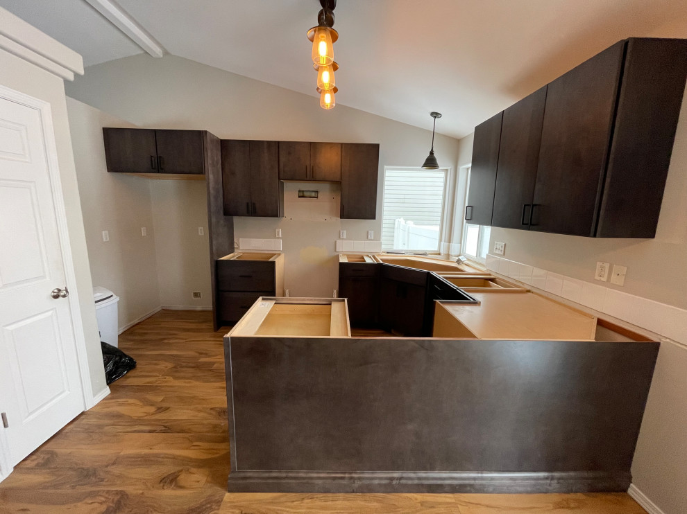 Kitchen Cabinet Installs