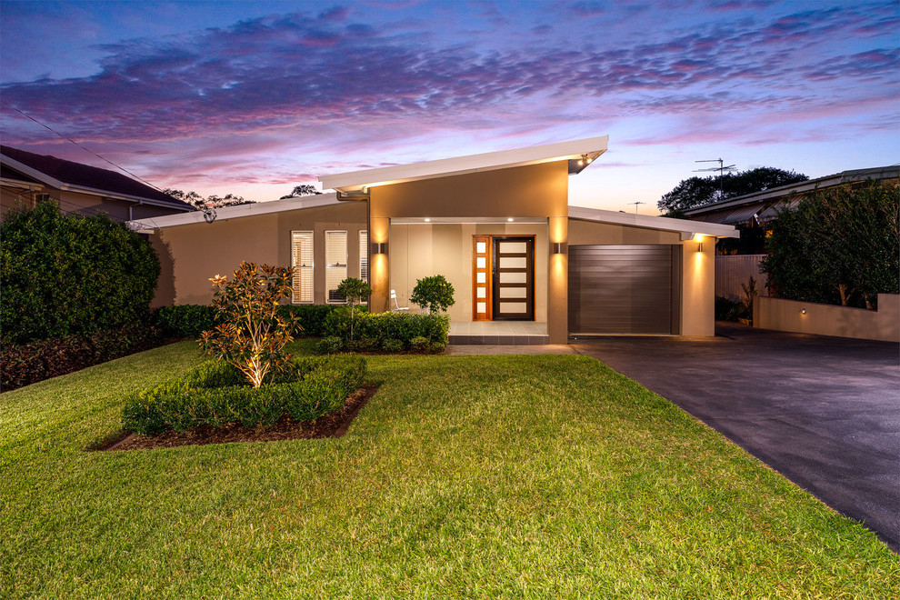 Inspiration for a contemporary exterior in Sydney.