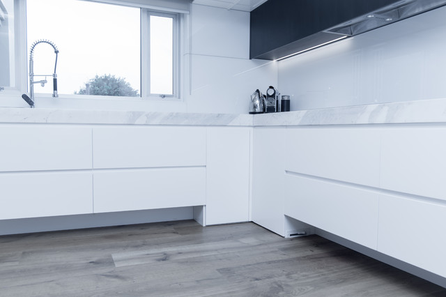 Chef Style Kitchen contemporary-kitchen