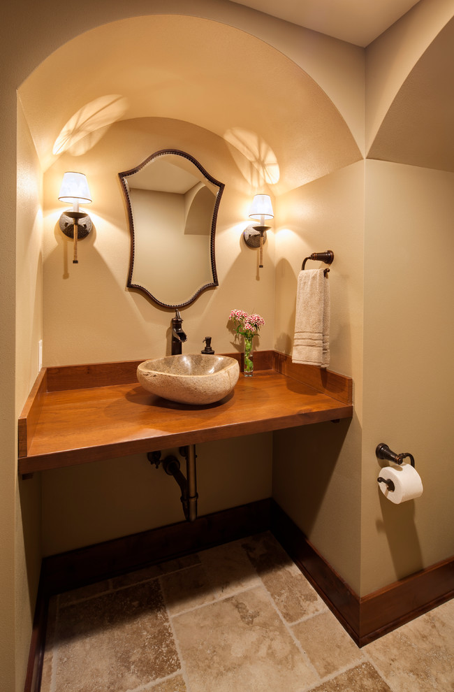 Inspiration for a rustic bathroom remodel in Milwaukee