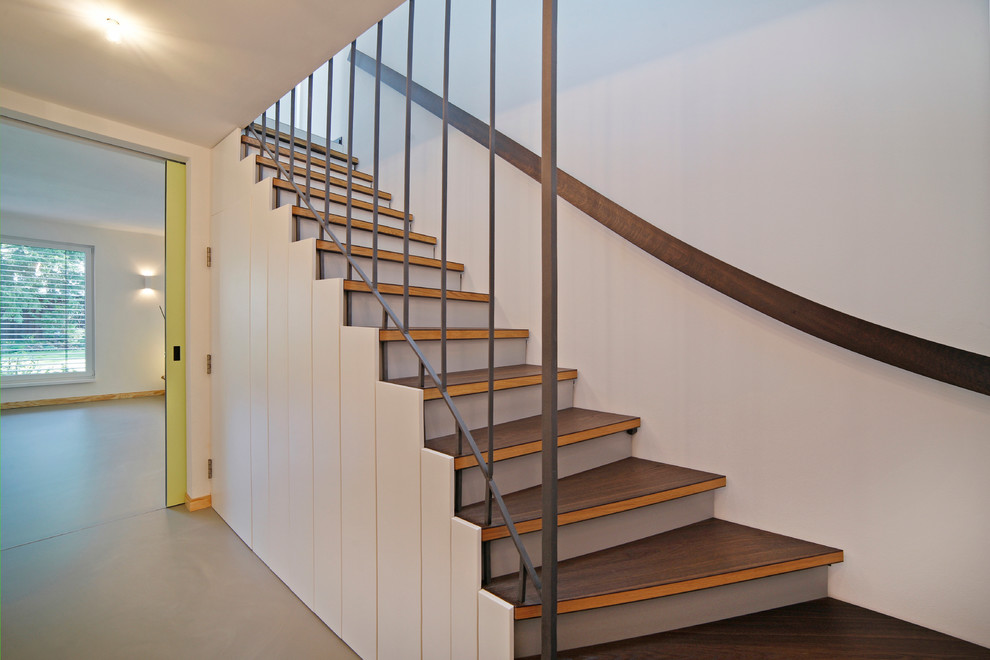 Mittelgroße Moderne Treppe in München
