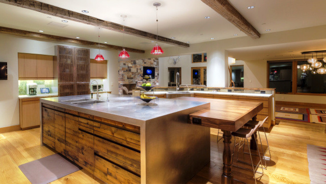 This is an example of a contemporary kitchen in Salt Lake City.