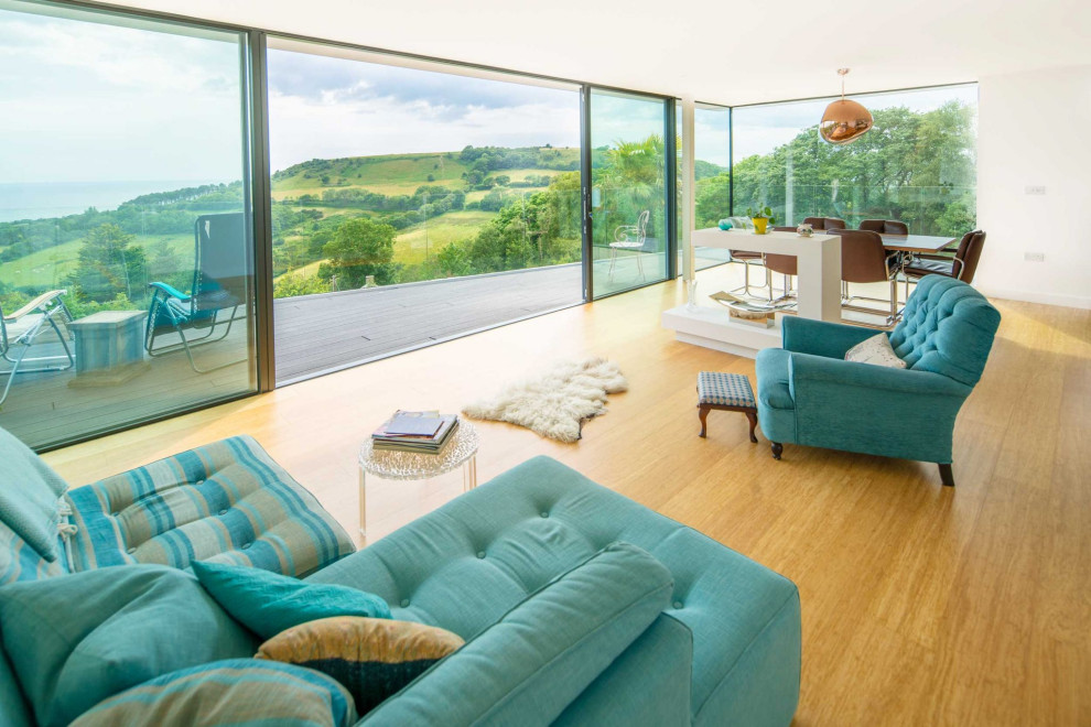 Trendy living room photo in Dorset