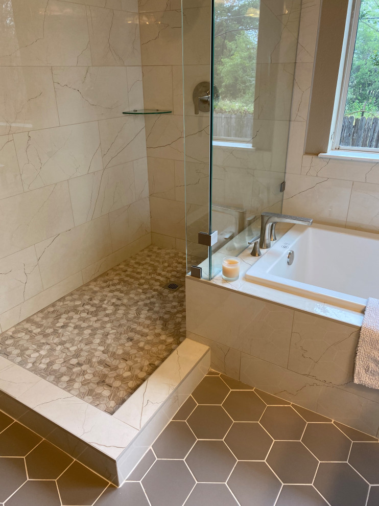 Inspiration for a transitional bathroom remodel in Austin