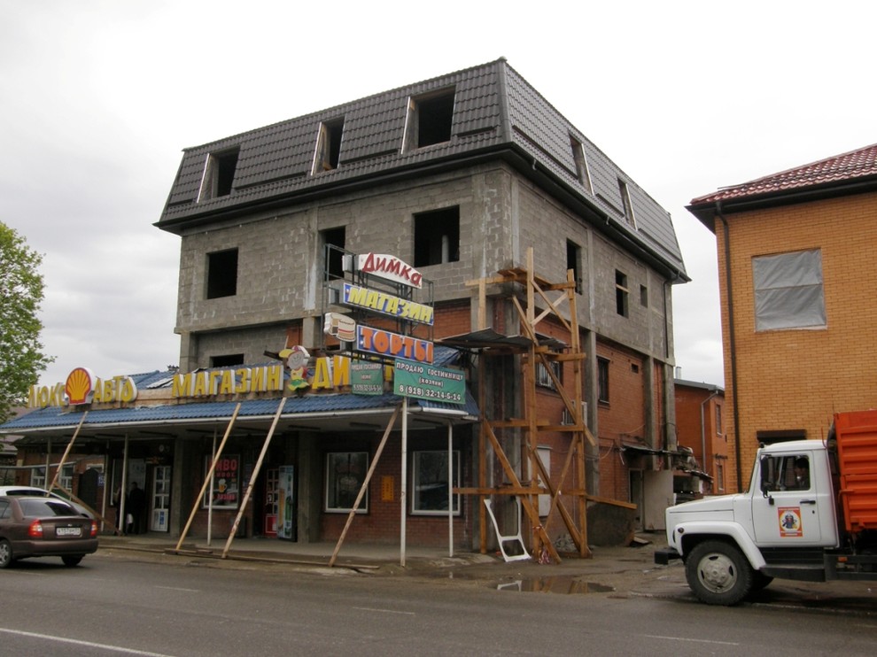 Торгово-офисное здание ул. Бабушкина - Тургенева