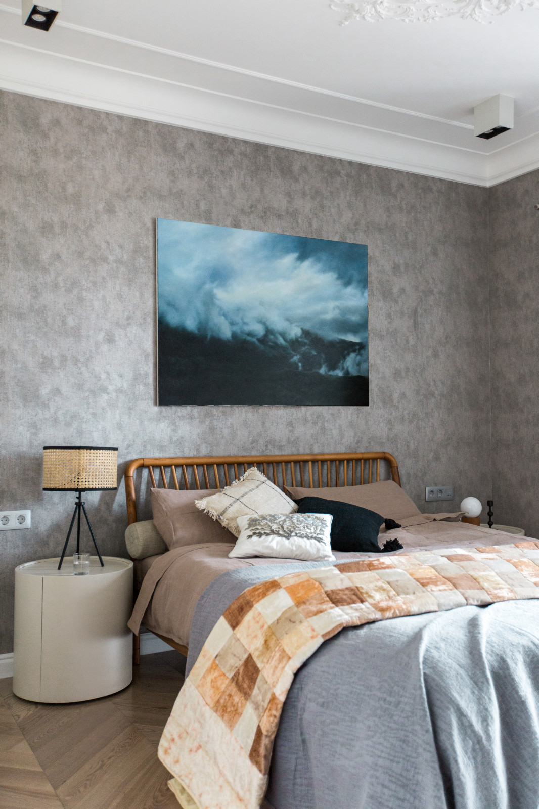 Леопарды и оттенки серого