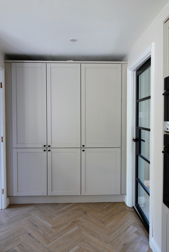 The Lutterworth Kitchen - Gaddesby Balham - RRP £27,900 - Luxe Price £22,800