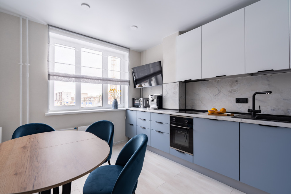 Усть-Лугв, 2х комнатная квартира для проживания специалтстов, комплектация