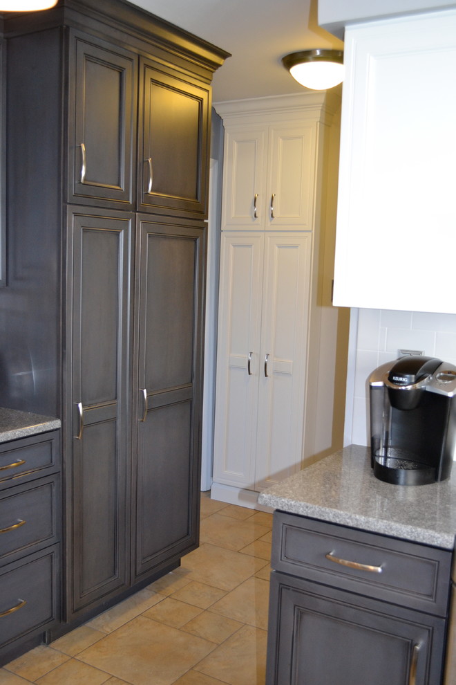 Transitional kitchen photo in Baltimore