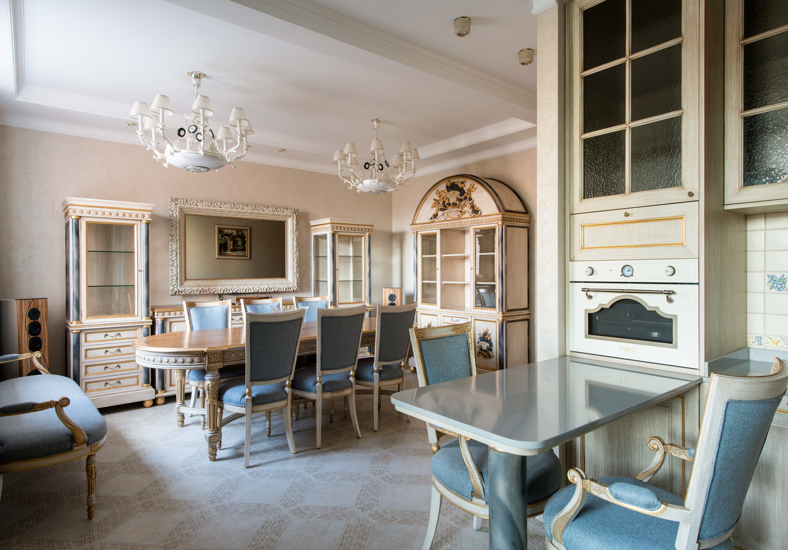 Квартира 120 м2 в ЖК "Соловьиная роща" в районе Куркино, Москва