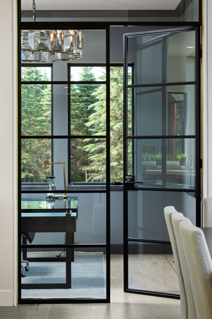 Majestic Pines modern-arbeitszimmer