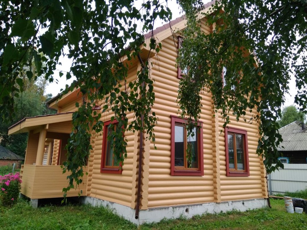 Покраска деревянного сруба по укрывной схеме