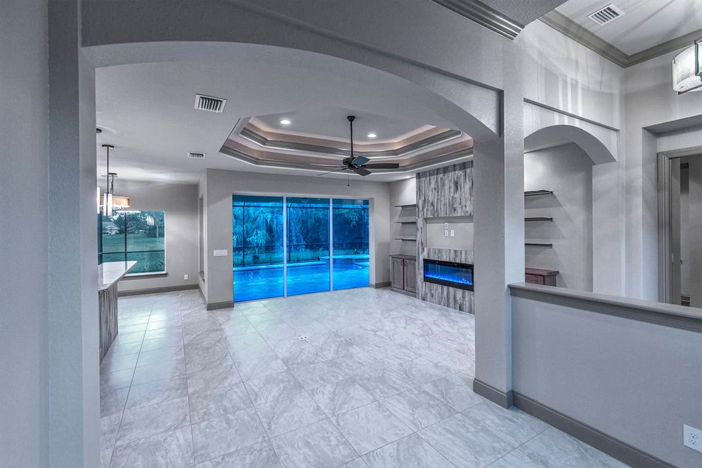 Home design - transitional home design idea in Miami