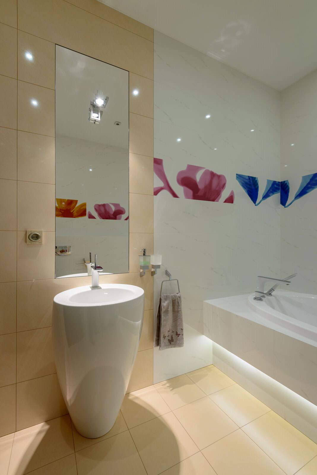 Четырехкомнатная квартира в ЖК "Эдем"