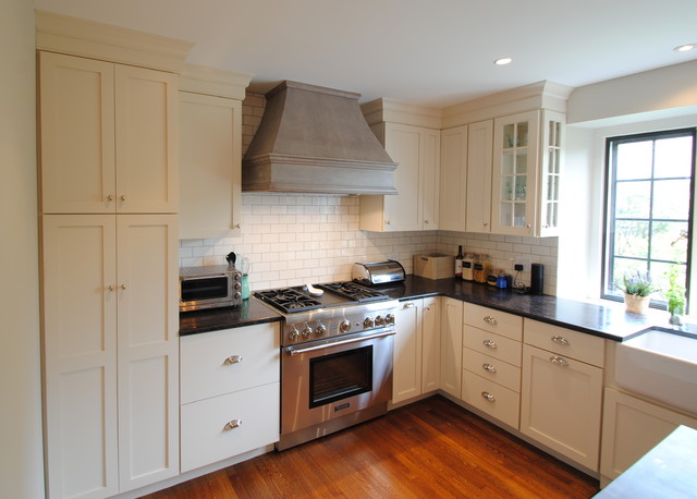 Wayne Renovation casa-de-campo-cocina