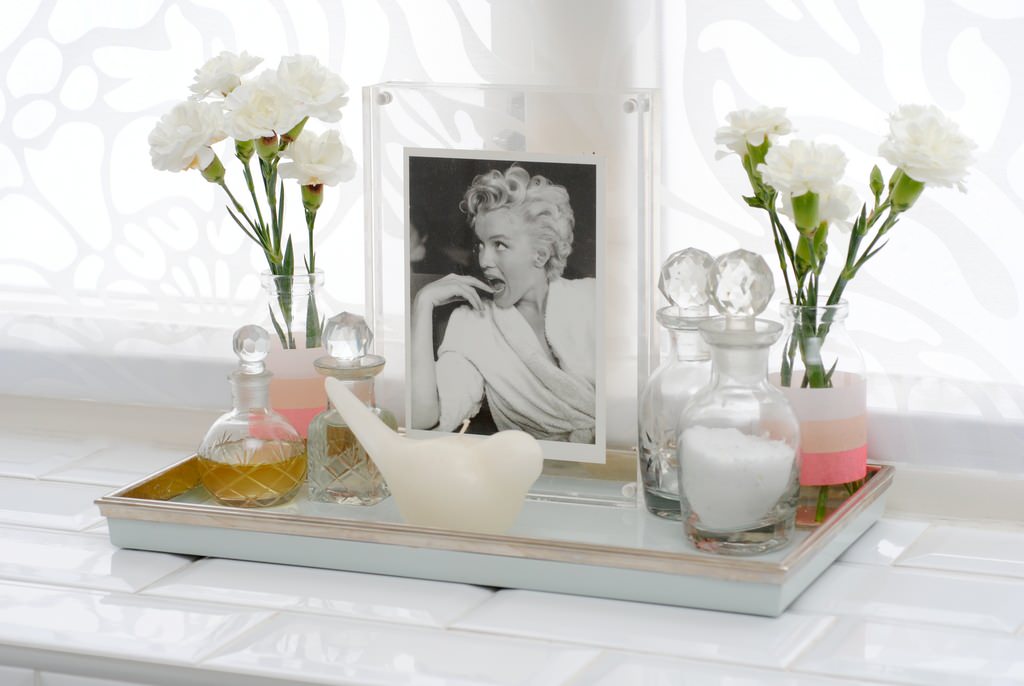 Transform Your Bathroom with Stunning Window Sill Decor