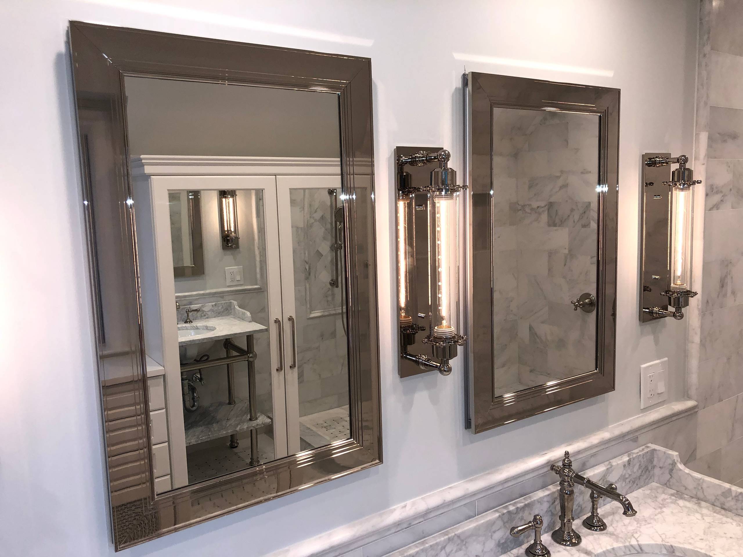 Silverman’s master bathroom