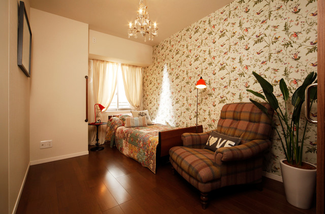 寝室 バリアフリー 祖母の部屋 トラディショナル 寝室 他の地域 澤山乃莉子デザイン Nsda London Houzz ハウズ
