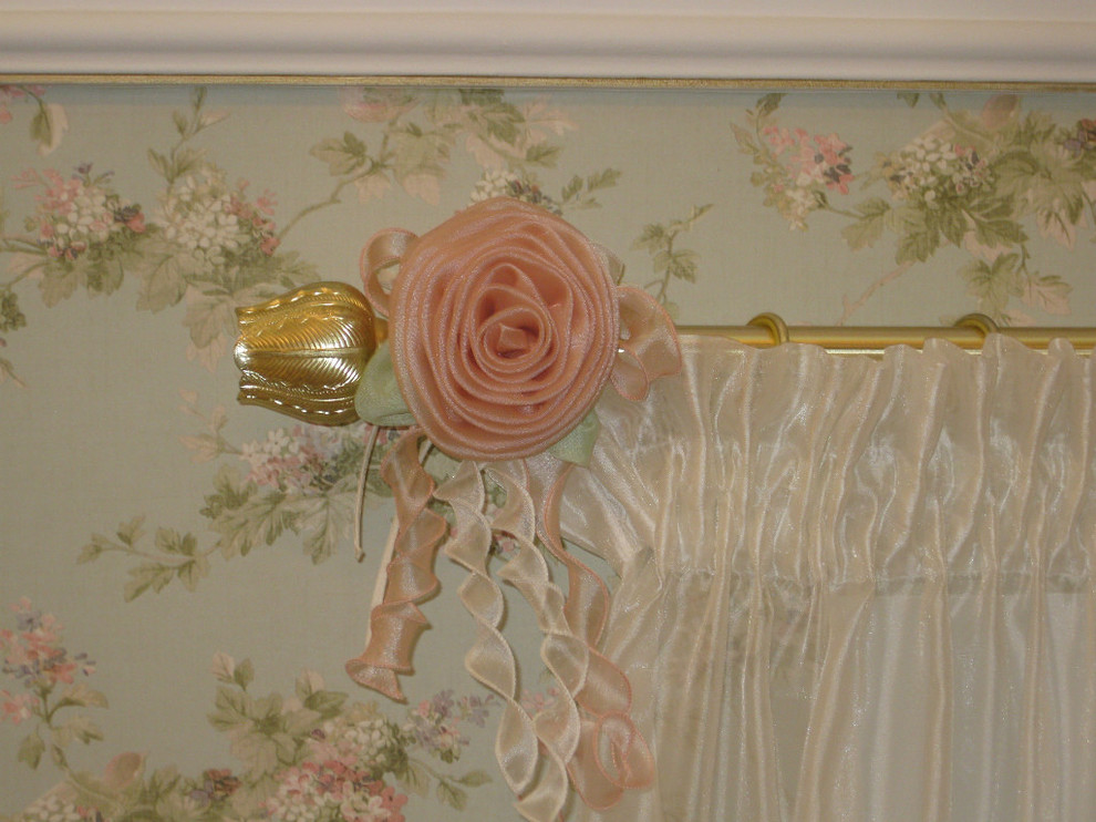 Текстильное оформление комнаты девочки