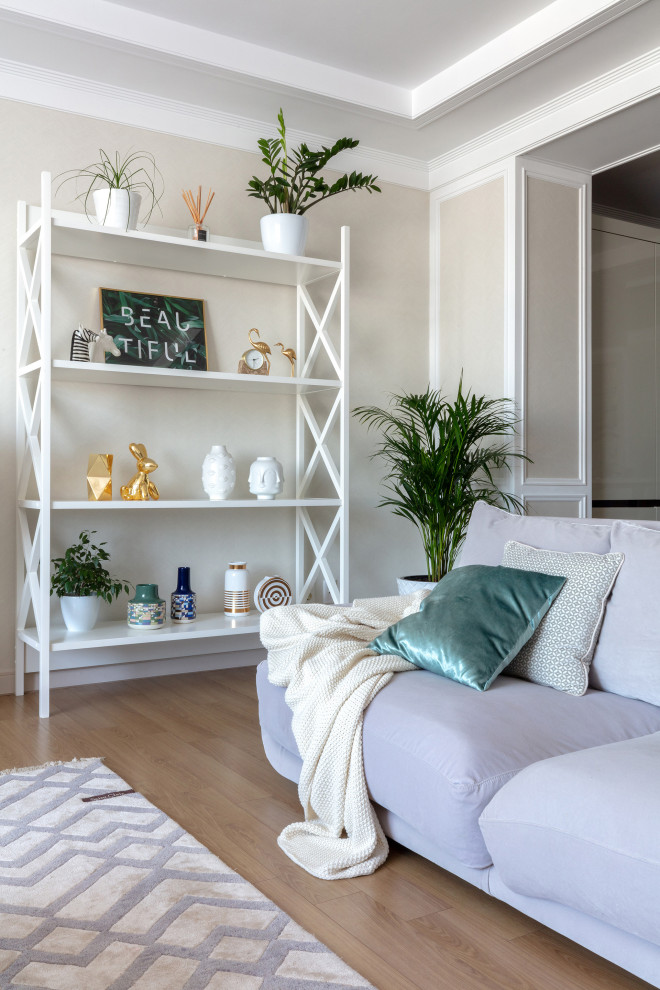 Квартира в Алматы, 4-х комнатная