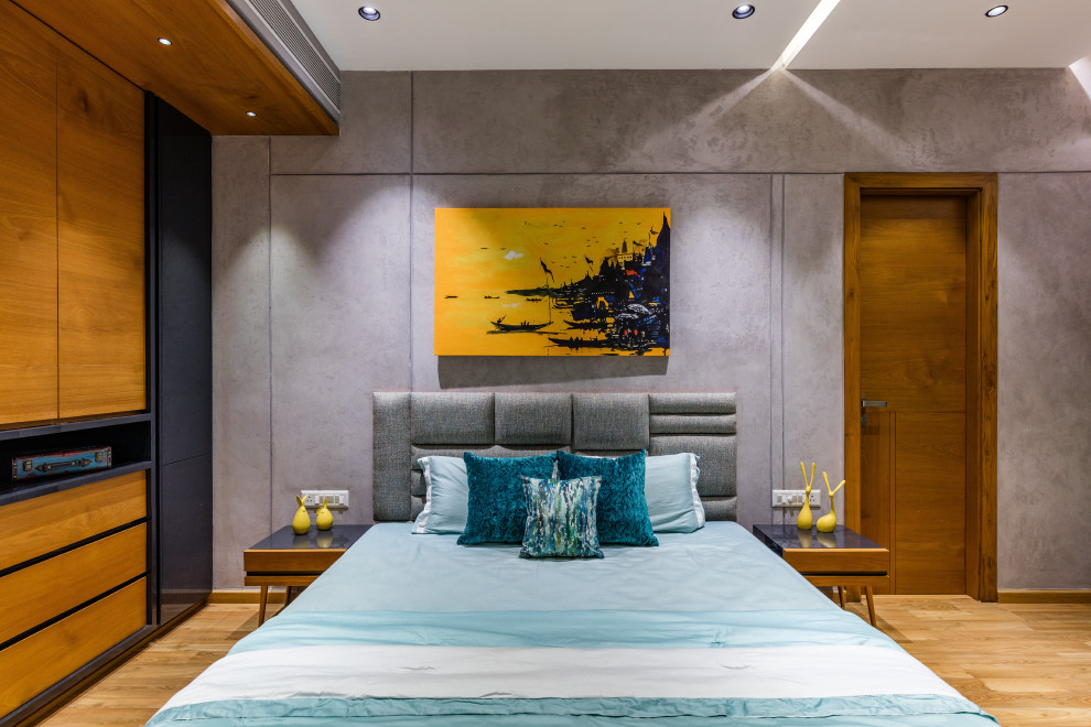 Inspiration for a contemporary bedroom remodel in Ahmedabad