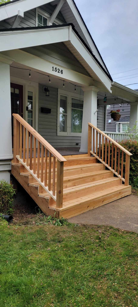 Cedar front steps with cedar railing