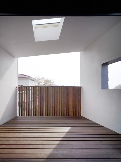 MS moderno-terraza-y-balcon