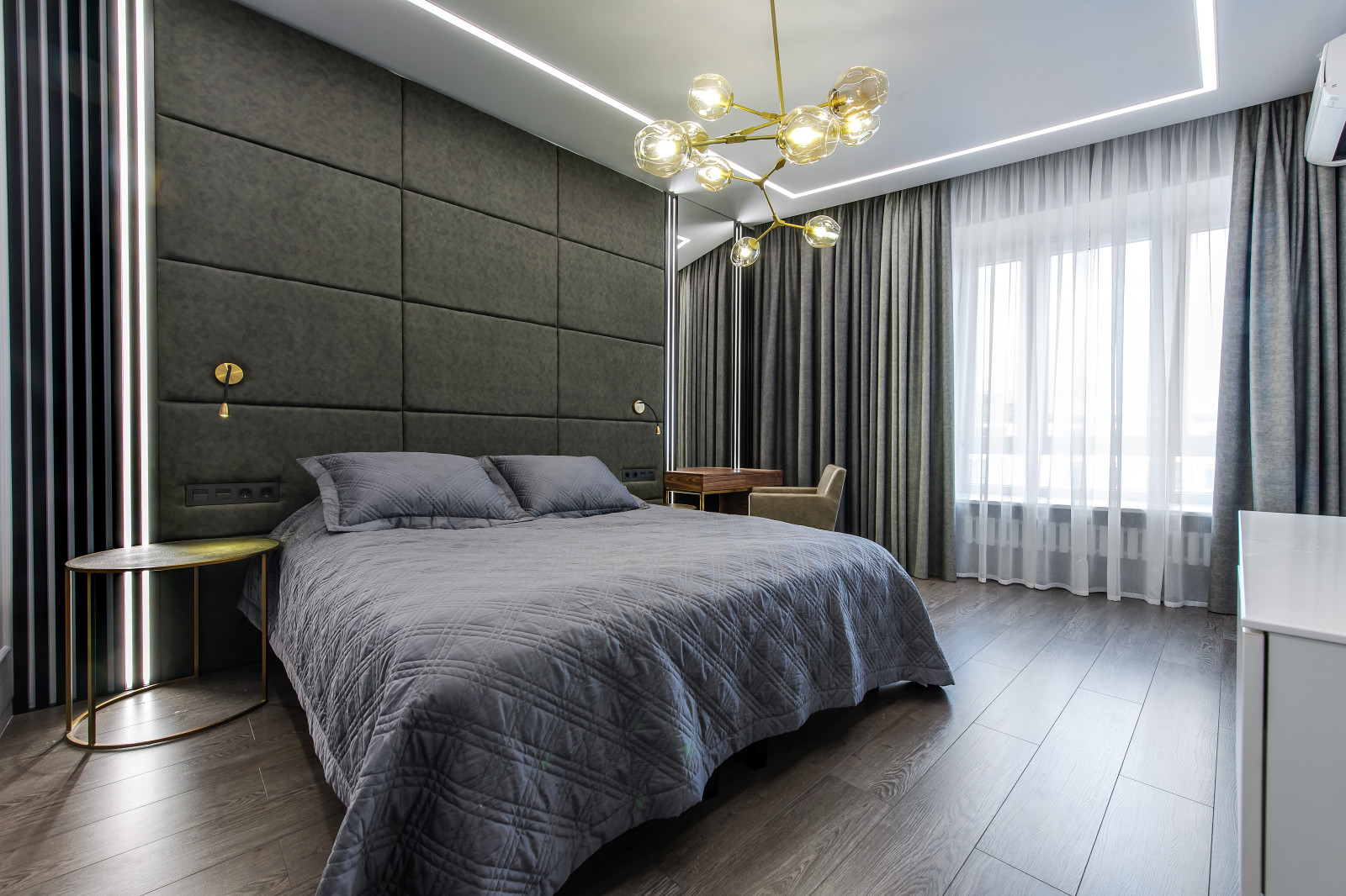 Спальня. Дизайн проект квартиры на Петровском острове