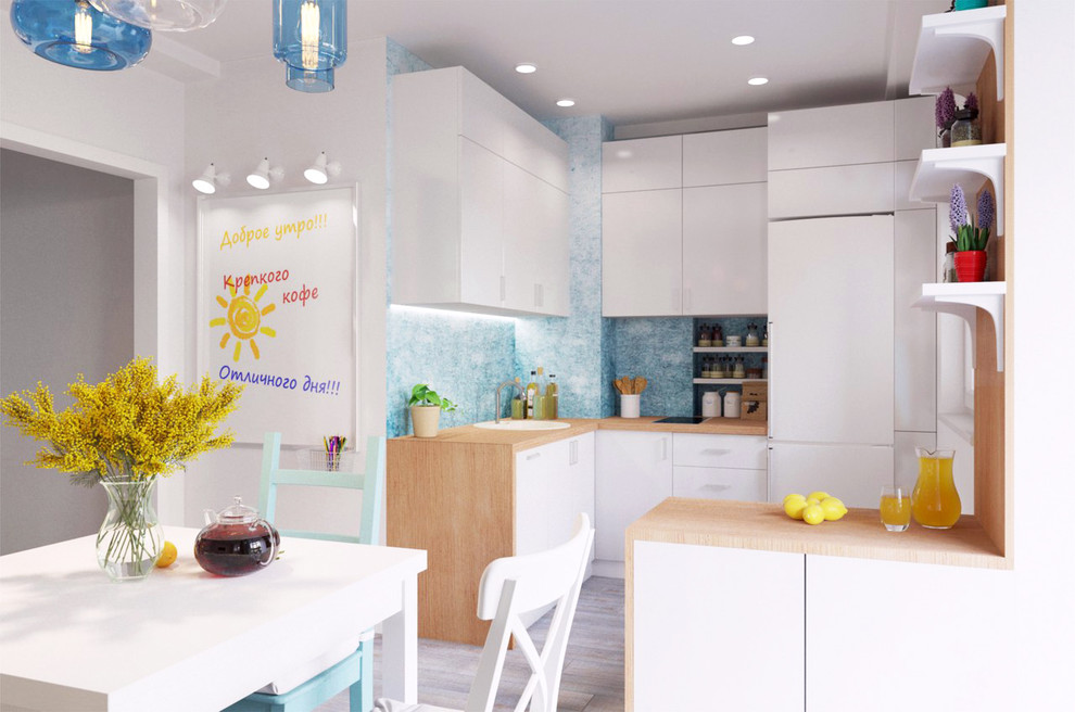 г. Сургут, ул.Югорская, д. 17,  22,7 кв.м.